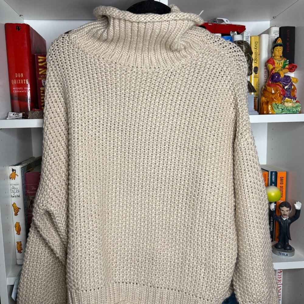 Aakaa Sweater Womens Small Cream Turtleneck Chunky Pullover Ribbed
